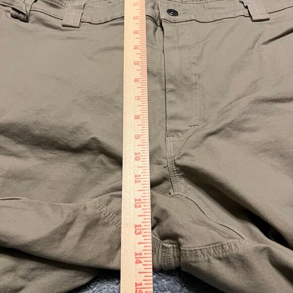 Duluth Shorts Mens 44 Flex Fire Hose Relaxed Cargo Light Brown Tan - Picture 10 of 11